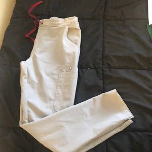 Yola Skinny Figs Bottoms light cement gray